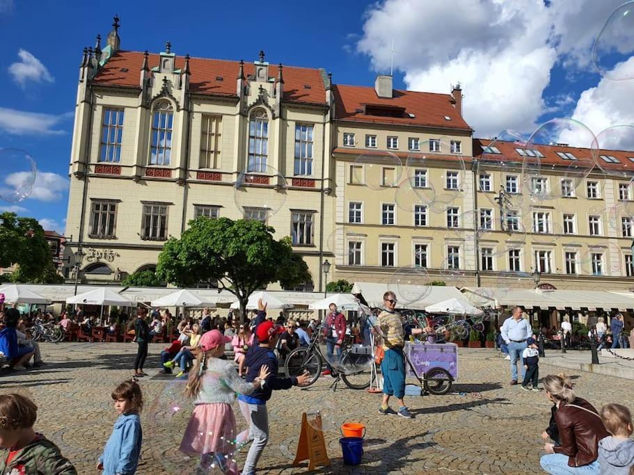Rynek Pod Fredra * Wrocław