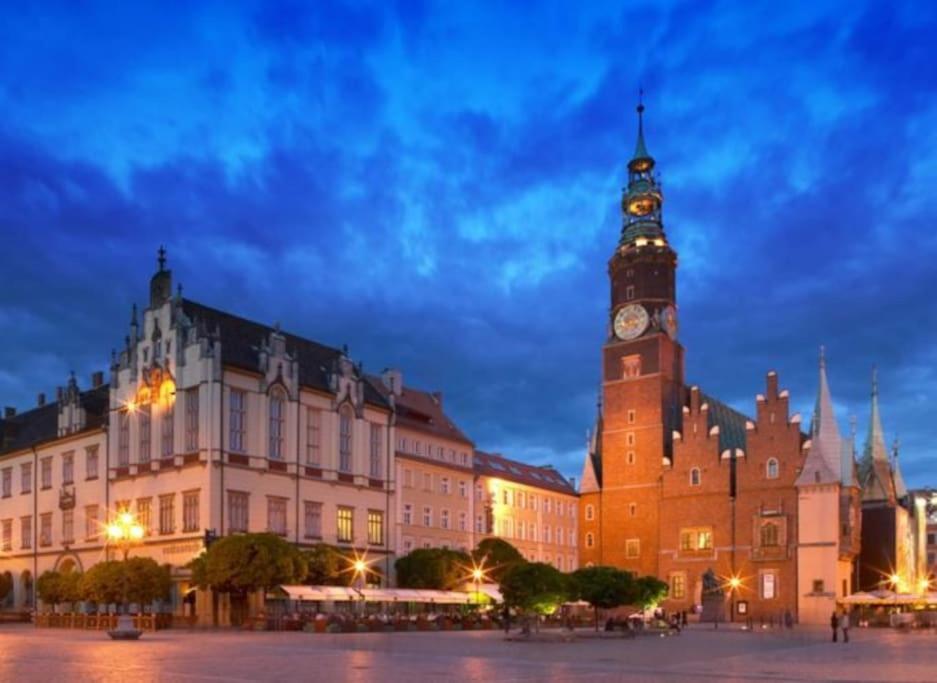 Rynek Pod Fredra Apartment